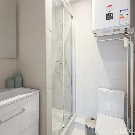 Апартаменты Cozy In 10 Париж